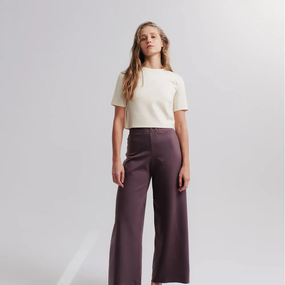 Boxy Cropped - Image 31