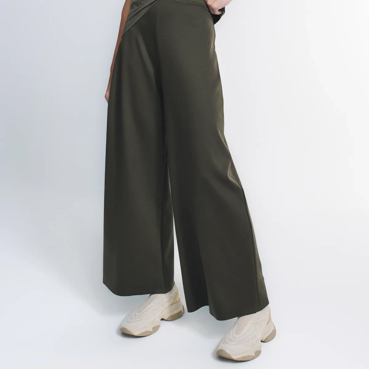 Wide Leg Pants - Image 46