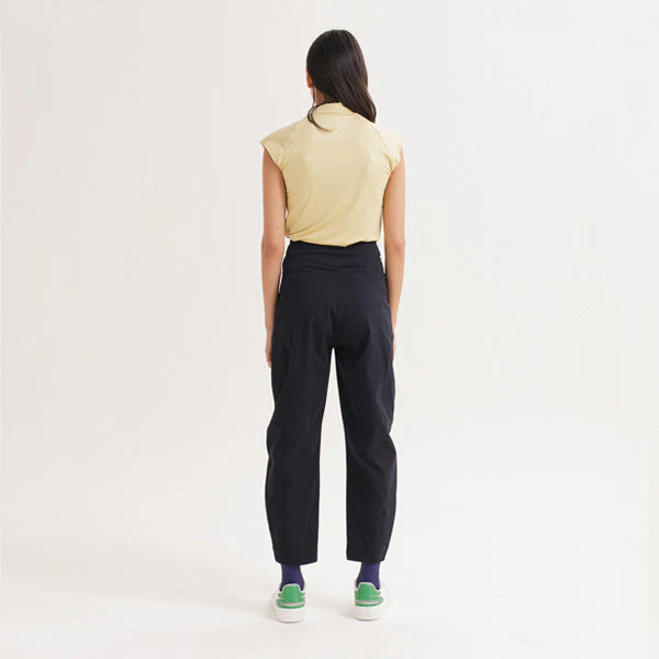 High Neck - Image 11