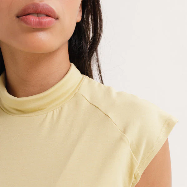 High Neck - Image 12