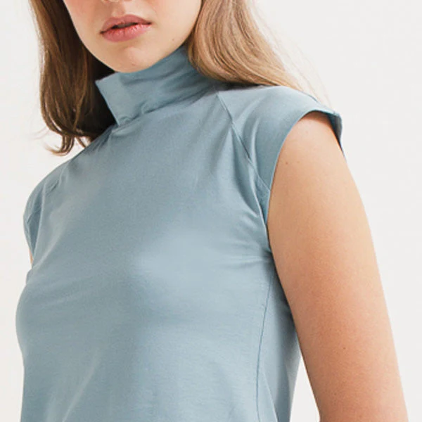 High Neck - Image 17