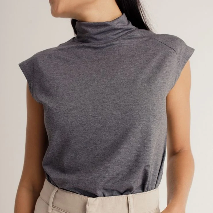 High Neck - Image 27