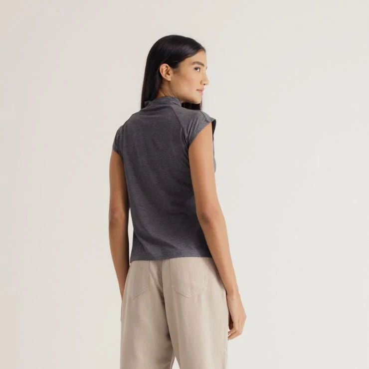 High Neck - Image 28