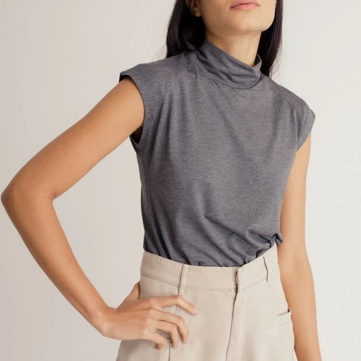 High Neck - Image 29