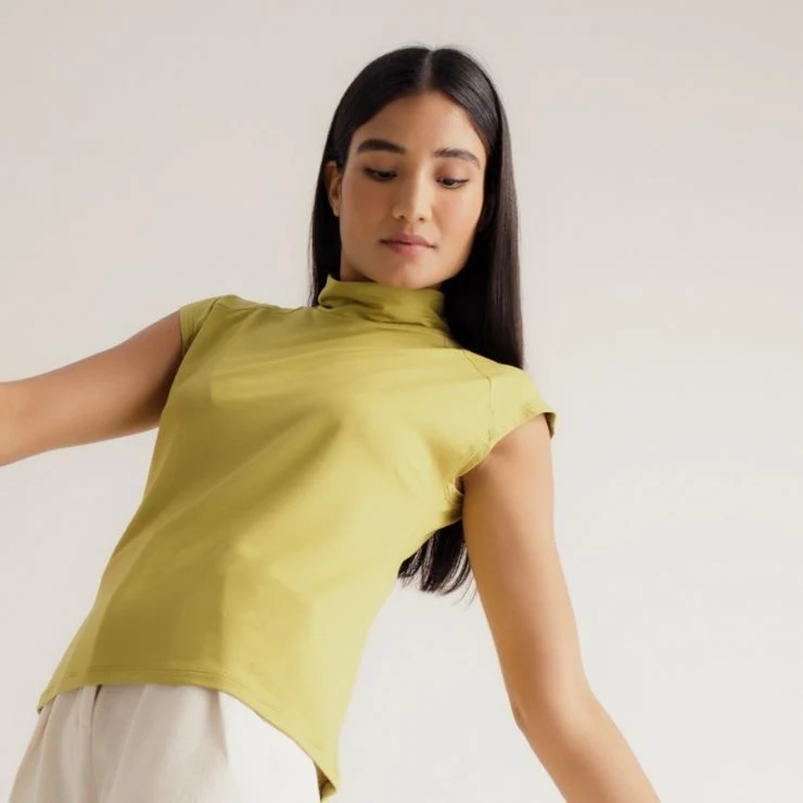 High Neck - Image 36