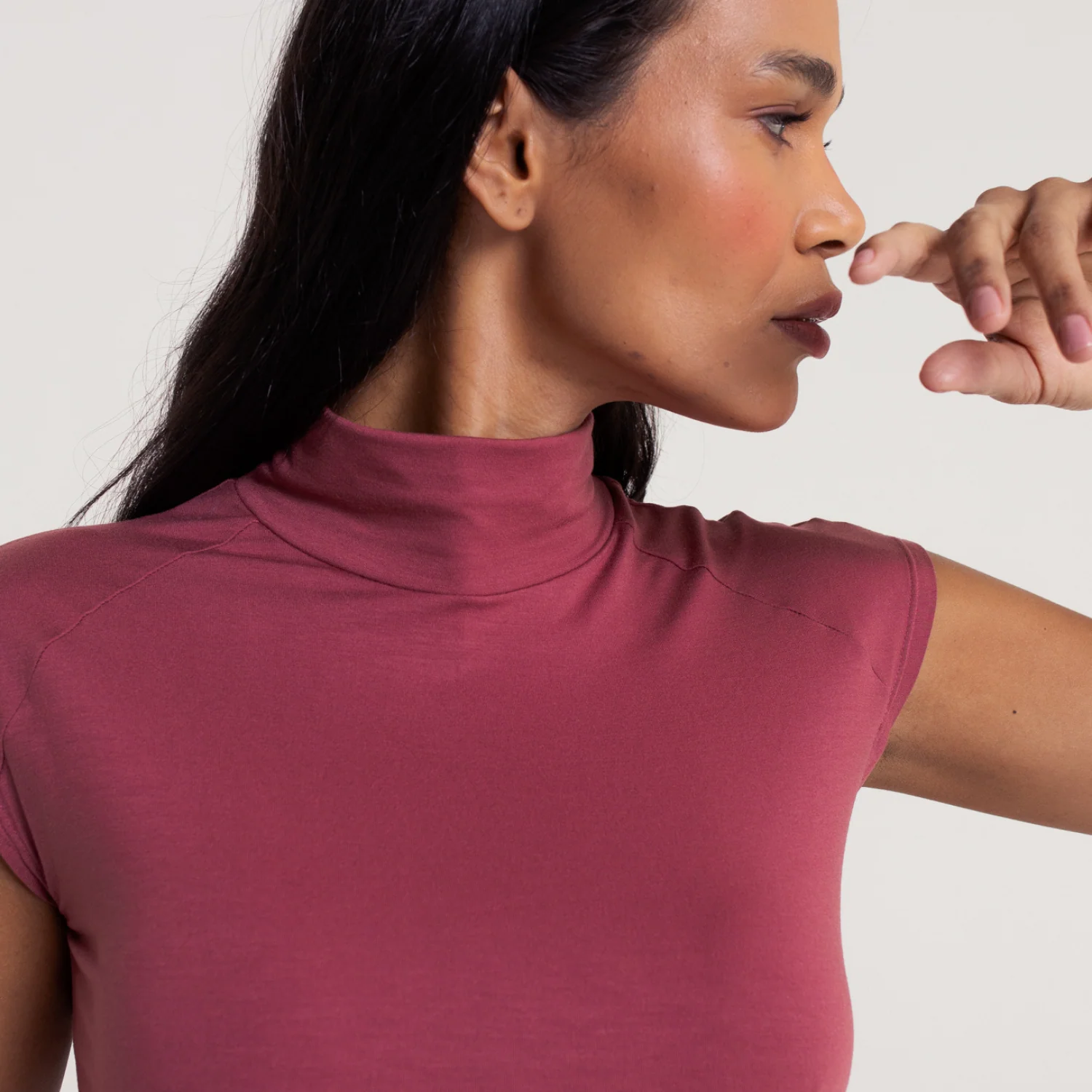 High Neck - Image 39