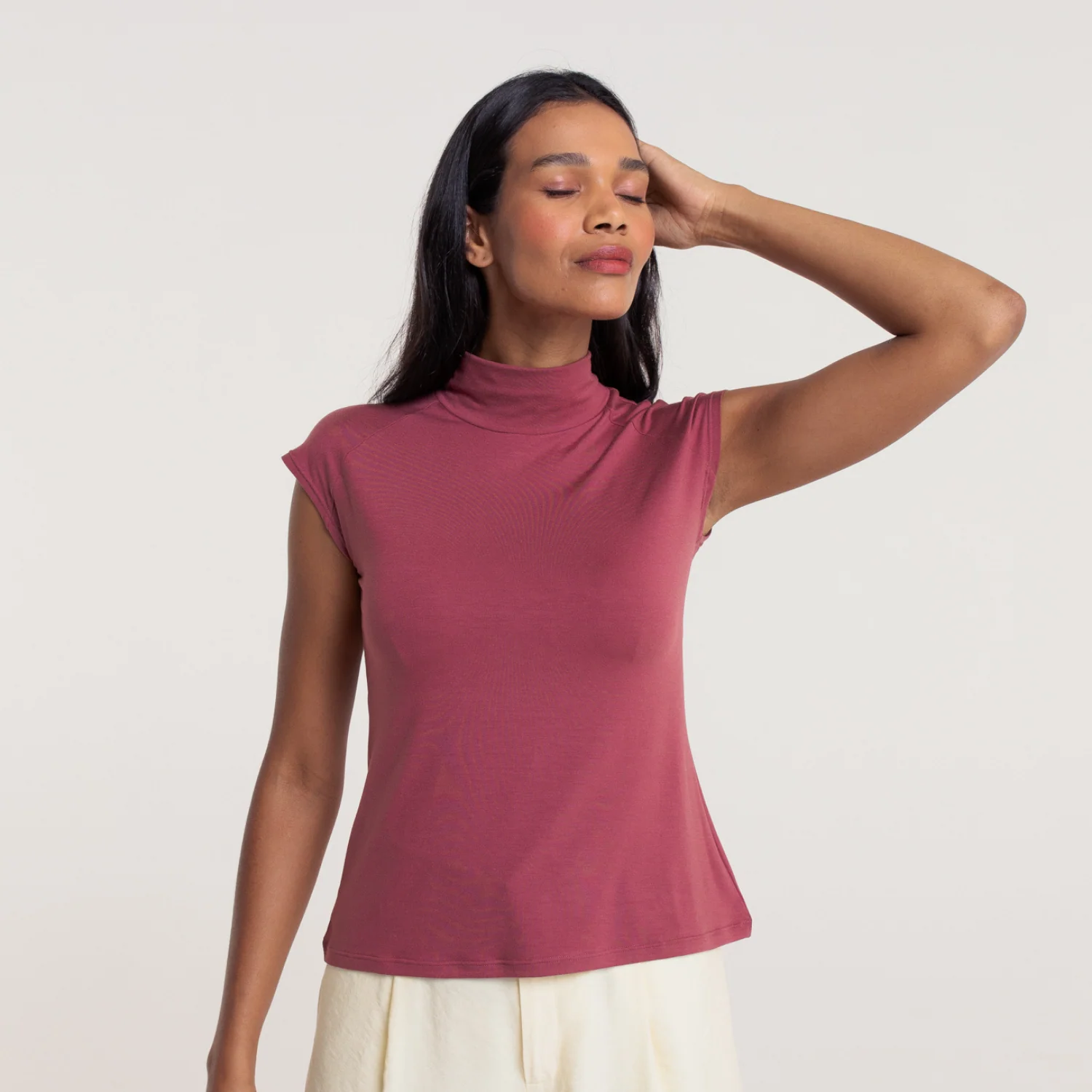 High Neck - Image 41