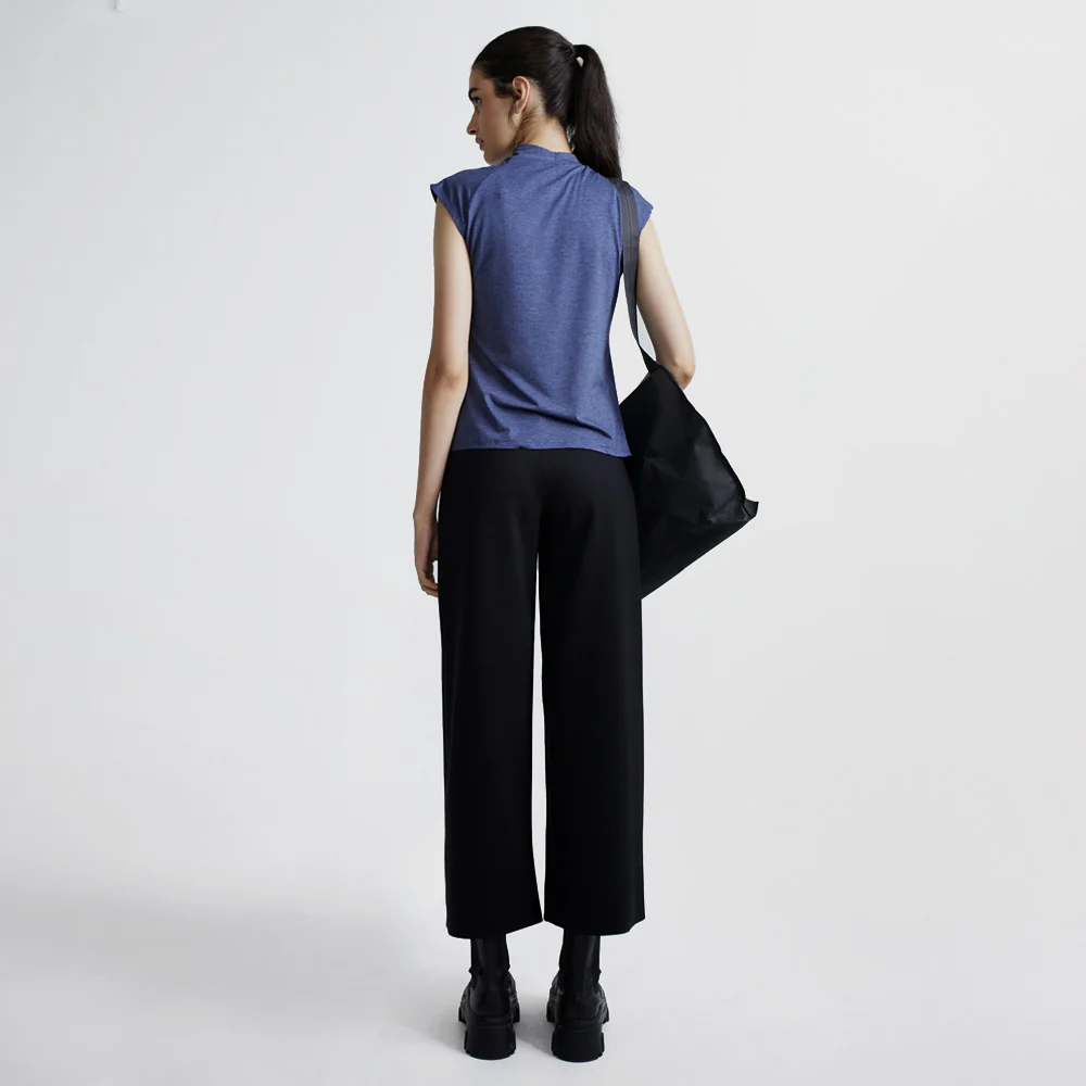 High Neck - Image 49