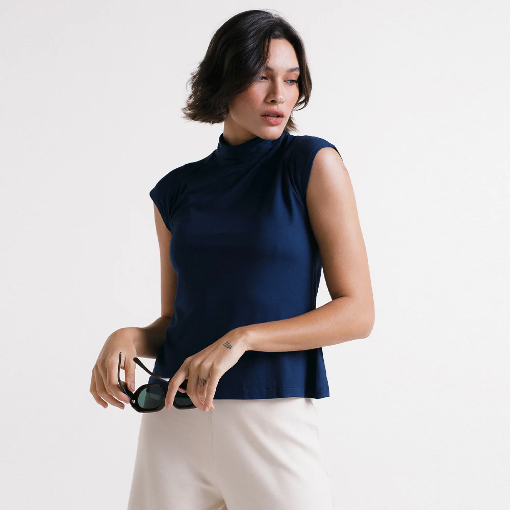 High Neck - Image 58