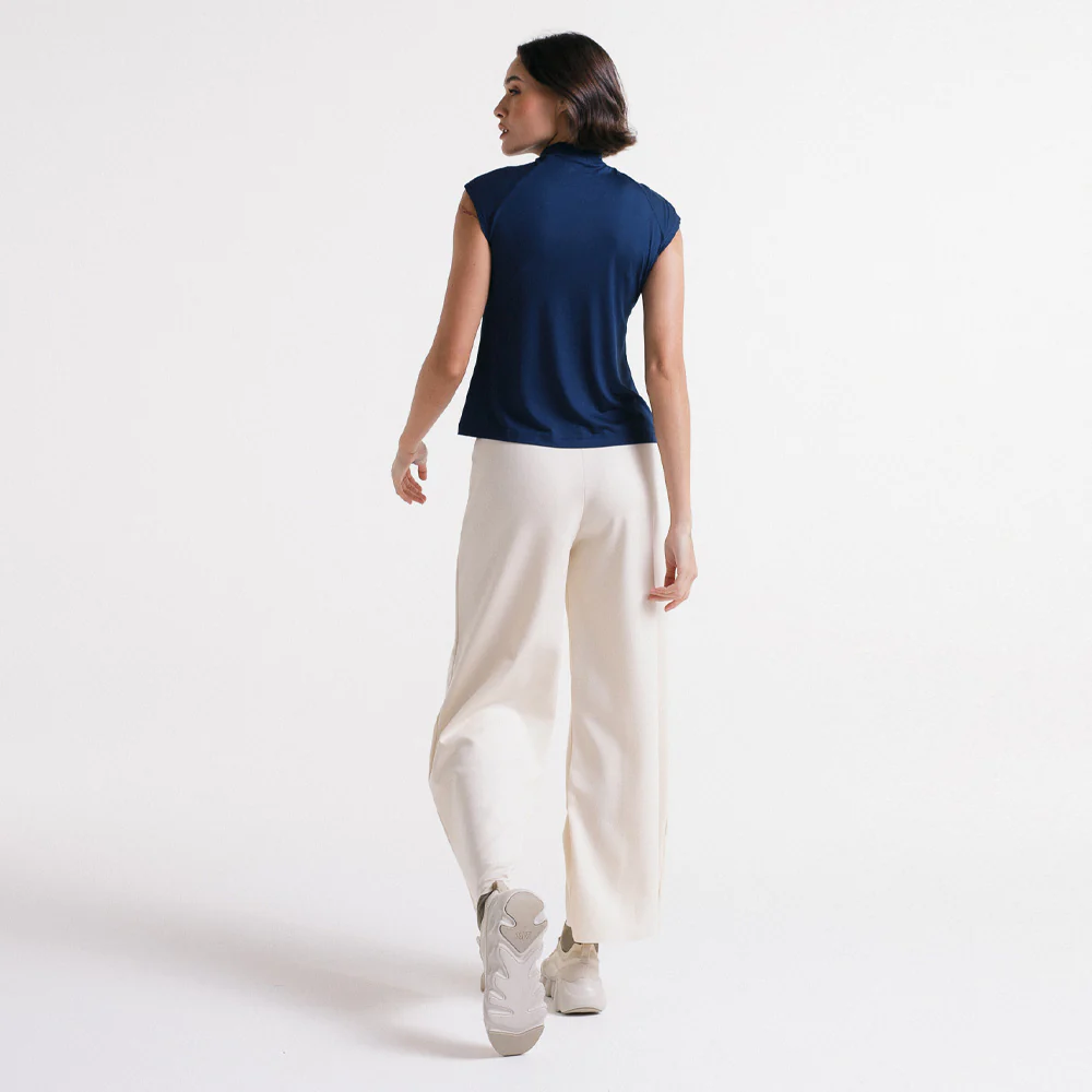 High Neck - Image 60