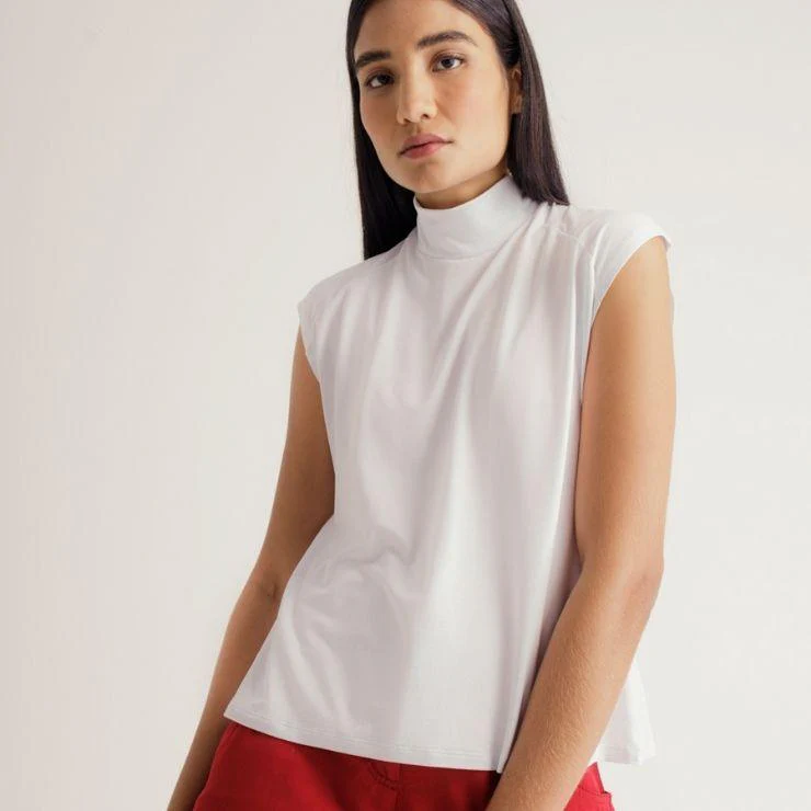 High Neck - Image 83