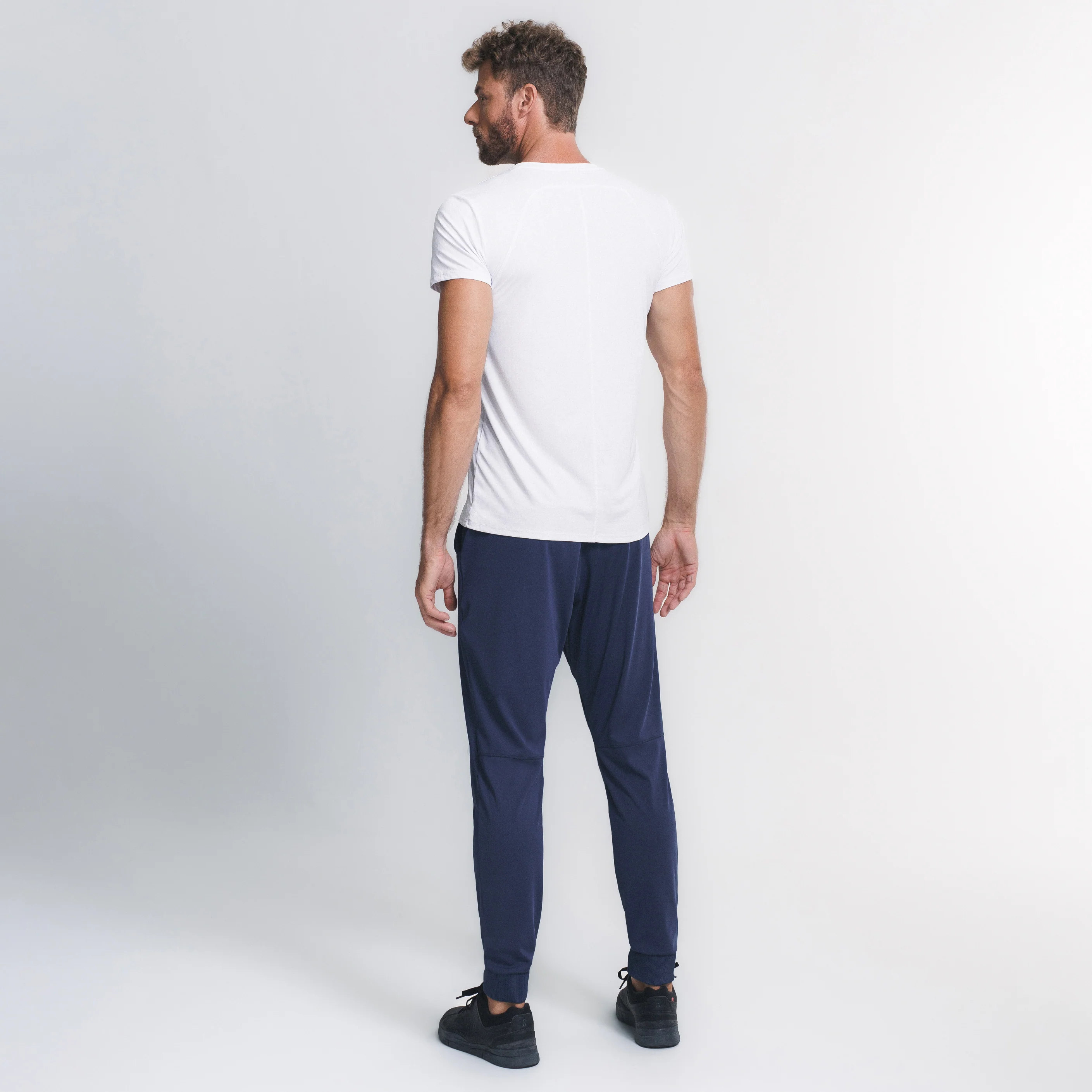 Performance T-Shirt 2.0 - Image 24