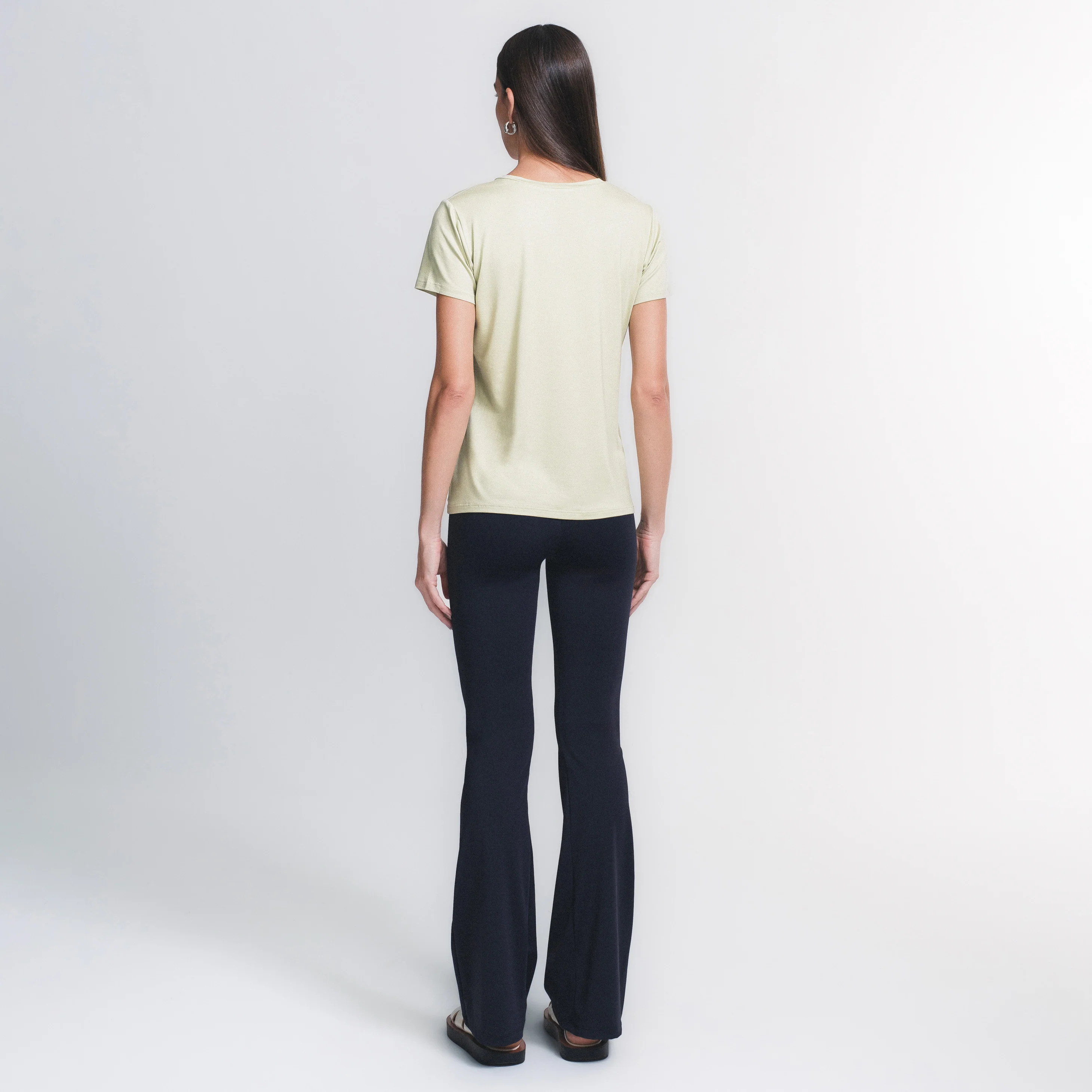 Tech T-Shirt Gola V Neck - Image 18