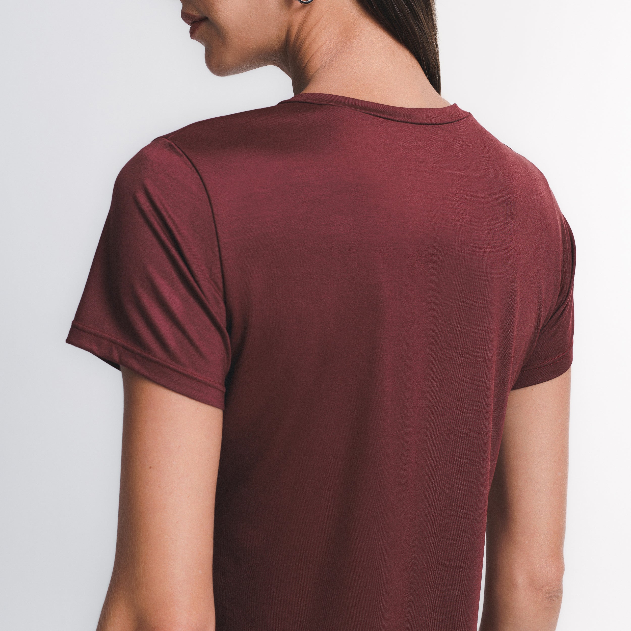 Tech T-Shirt Gola V Neck - Image 22