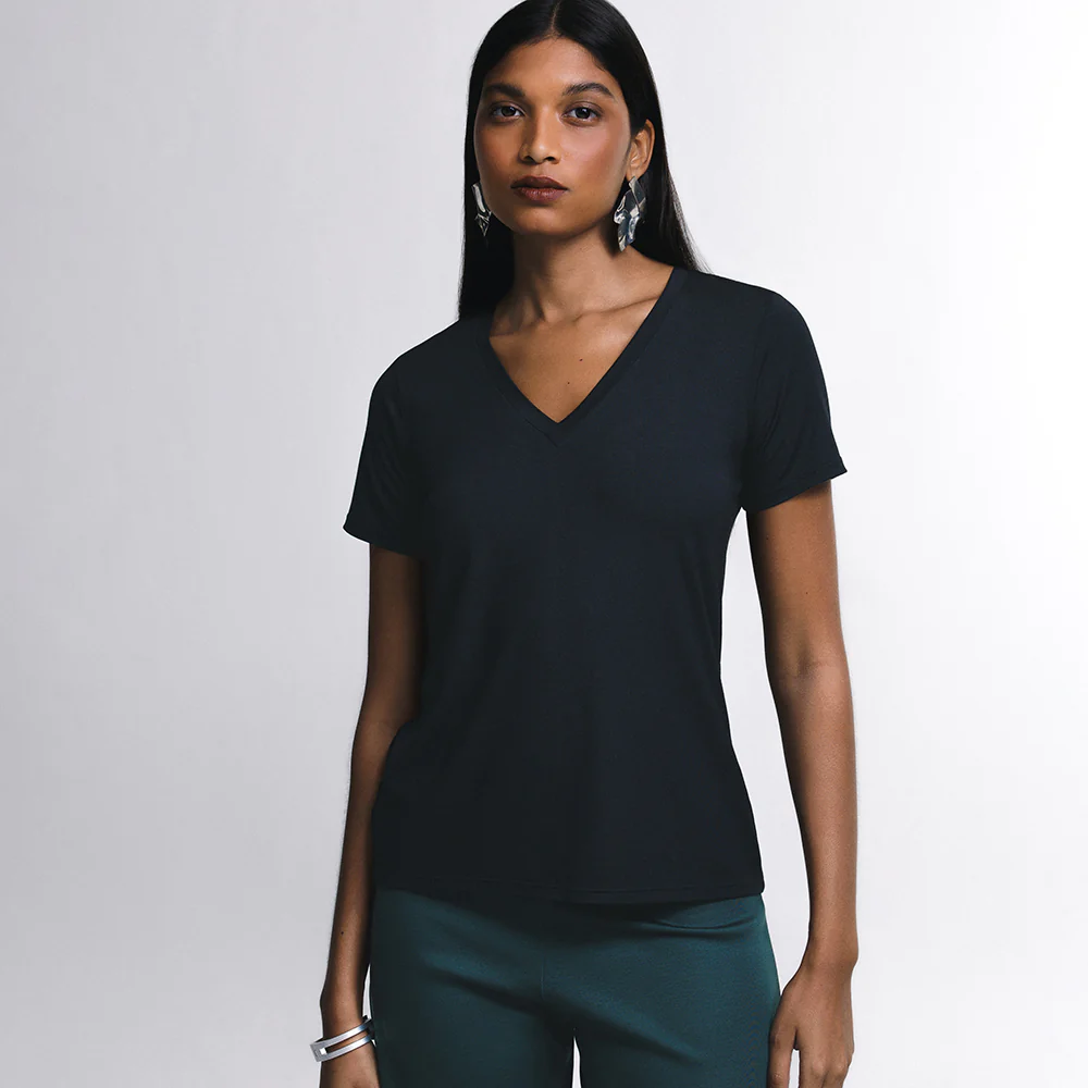 Tech T-Shirt Gola V Neck - Image 36