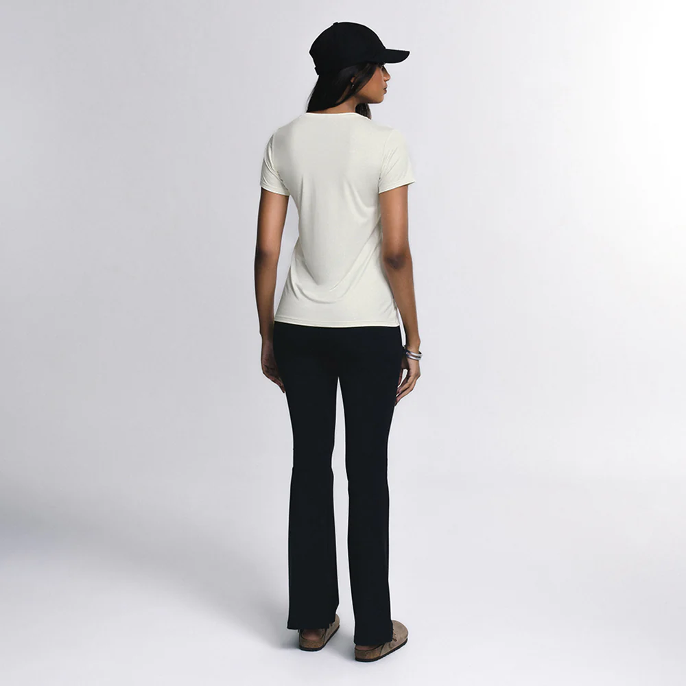 Tech T-Shirt Gola V Neck - Image 40