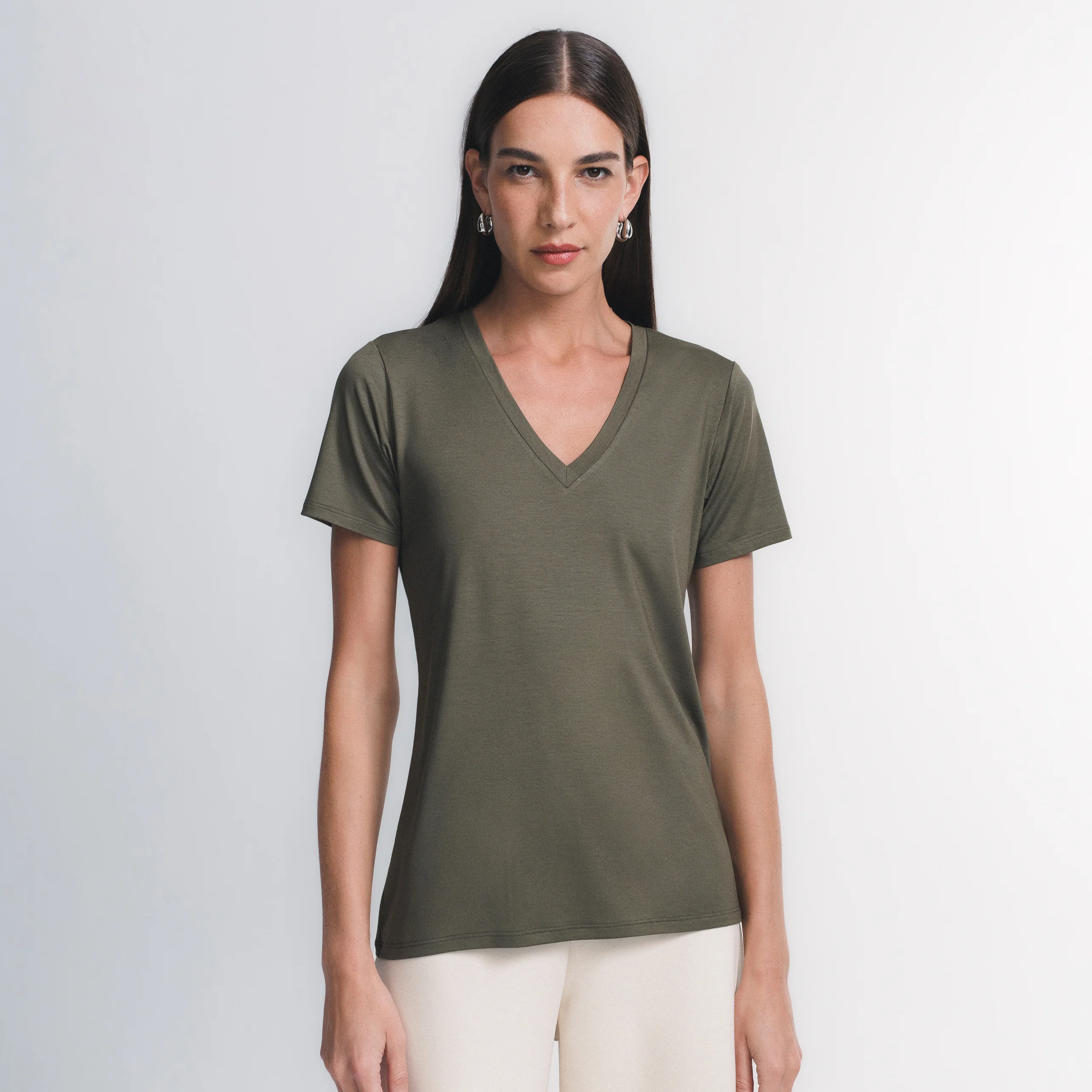 Tech T-Shirt Gola V Neck - Image 7