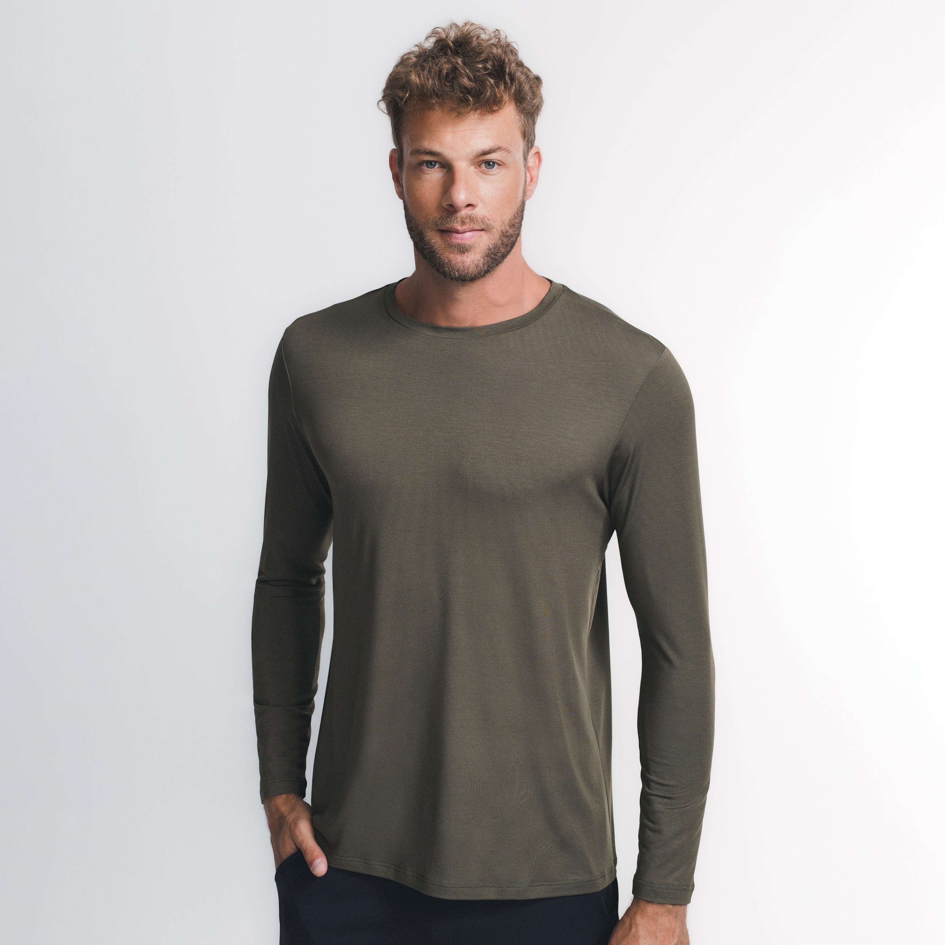 Tech T-Shirt Long Sleeve - Image 44