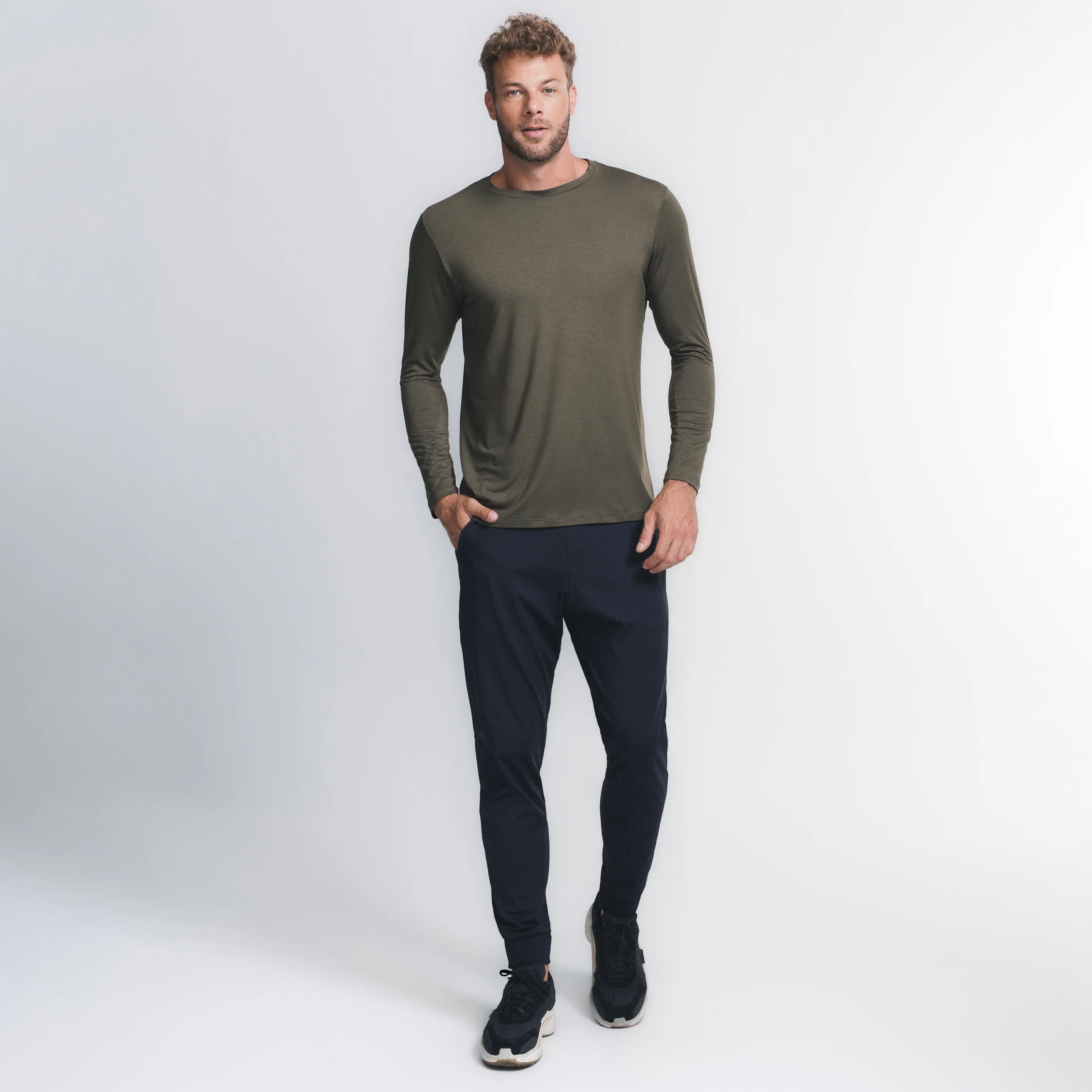 Tech T-Shirt Long Sleeve - Image 45