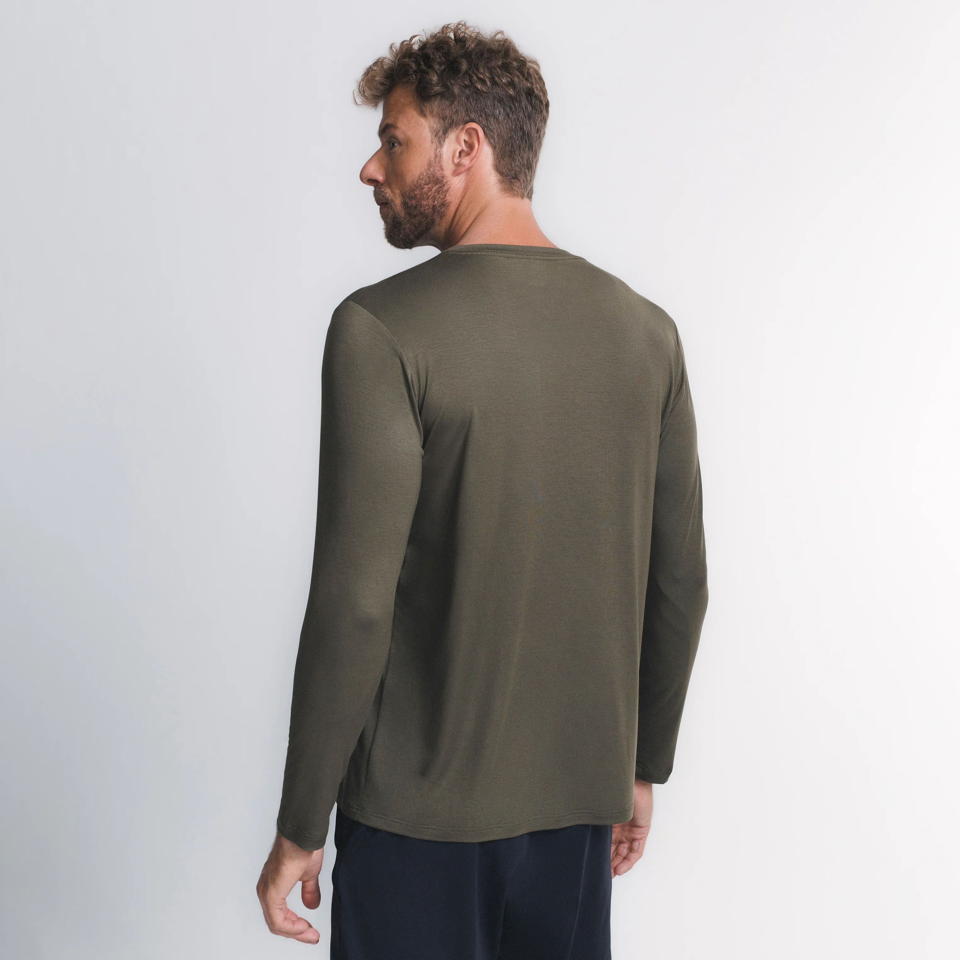 Tech T-Shirt Long Sleeve - Image 47