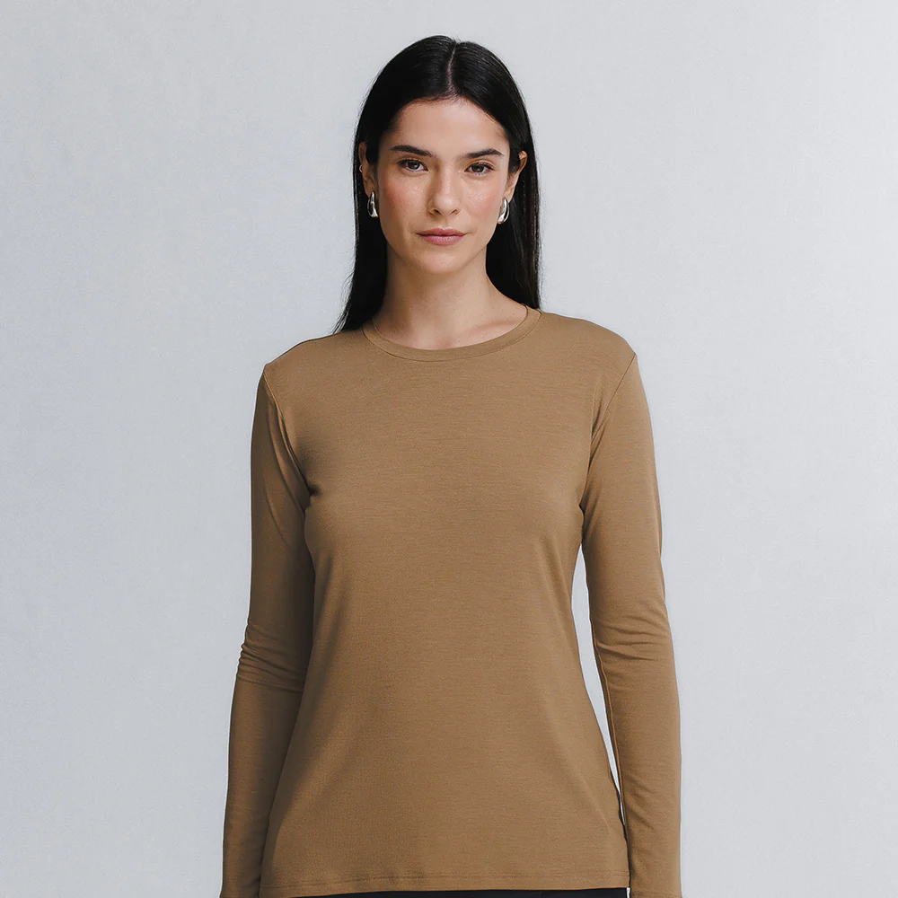 Tech T-Shirt Long Sleeve Feminina - Image 18