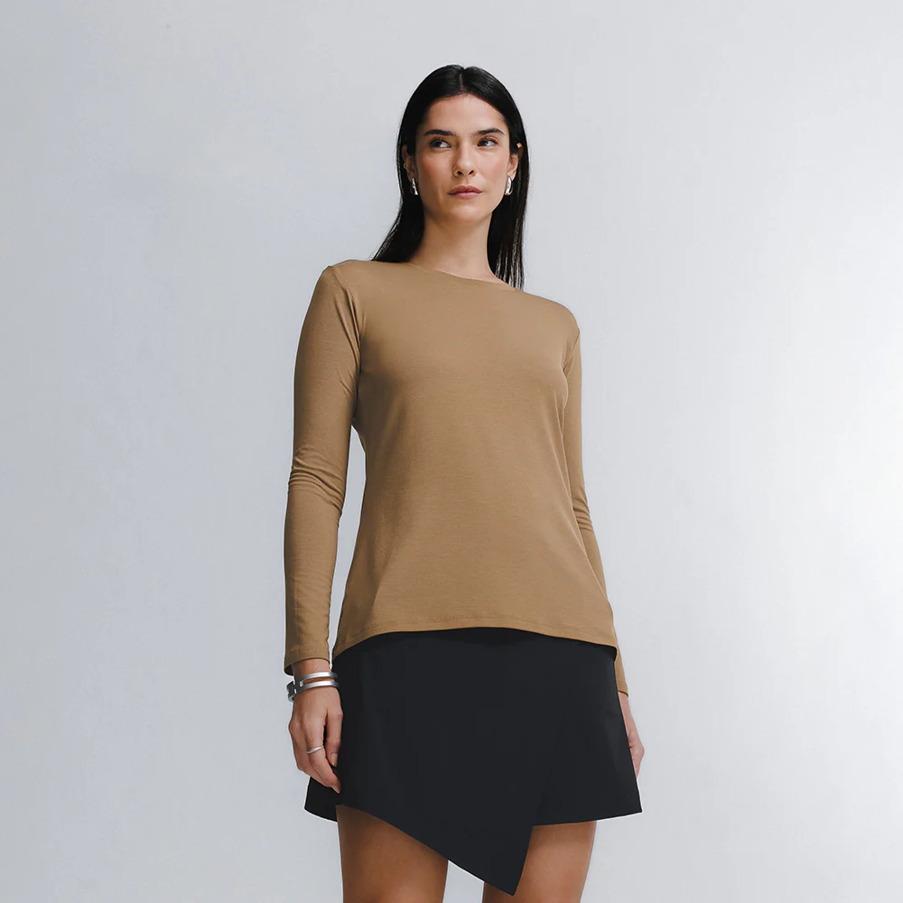Tech T-Shirt Long Sleeve Feminina - Image 21