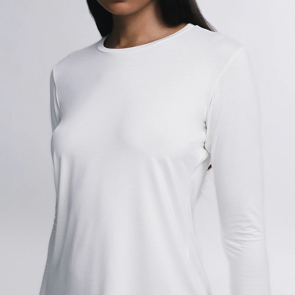 Tech T-Shirt Long Sleeve Feminina - Image 28
